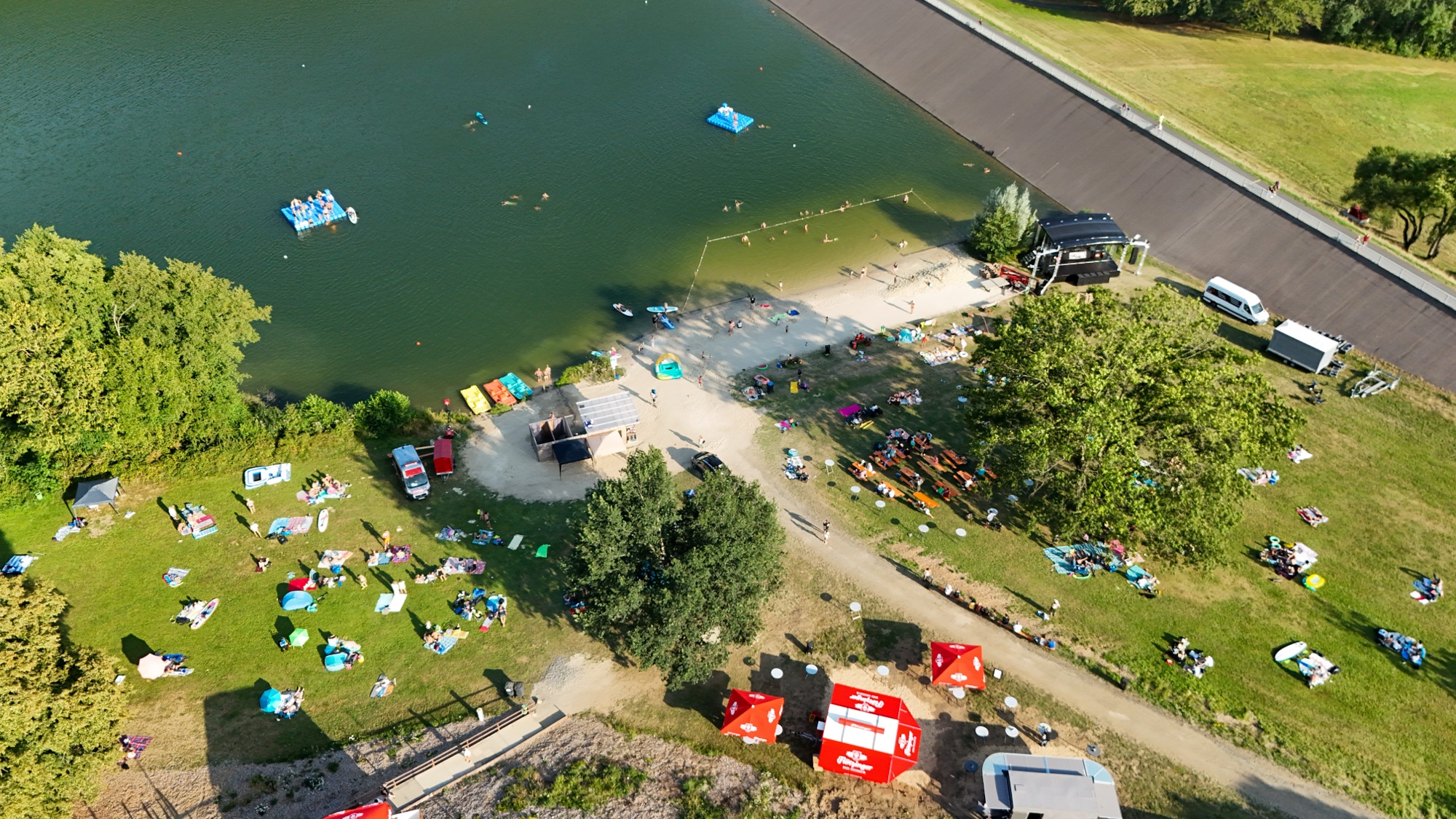 dji_fly_20250816_175250_0319_1755382154358_photo.jpg